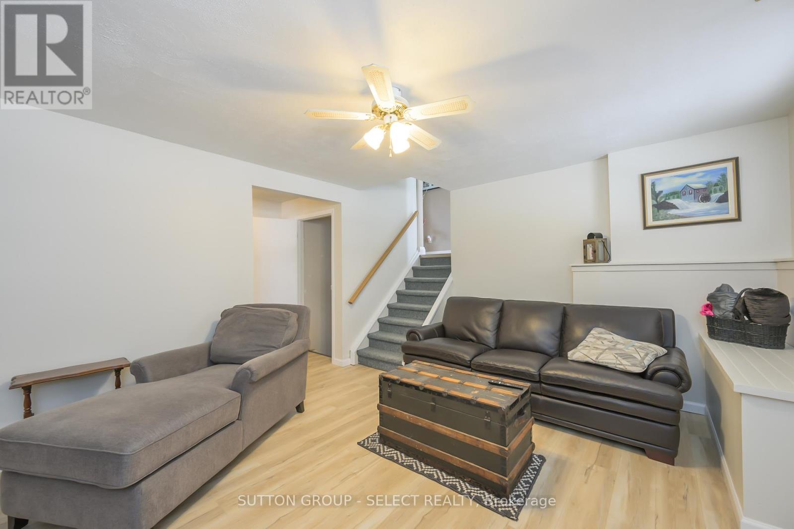99 Inverary Crescent, London North, Ontario  N6G 3L7 - Photo 23 - X12846004