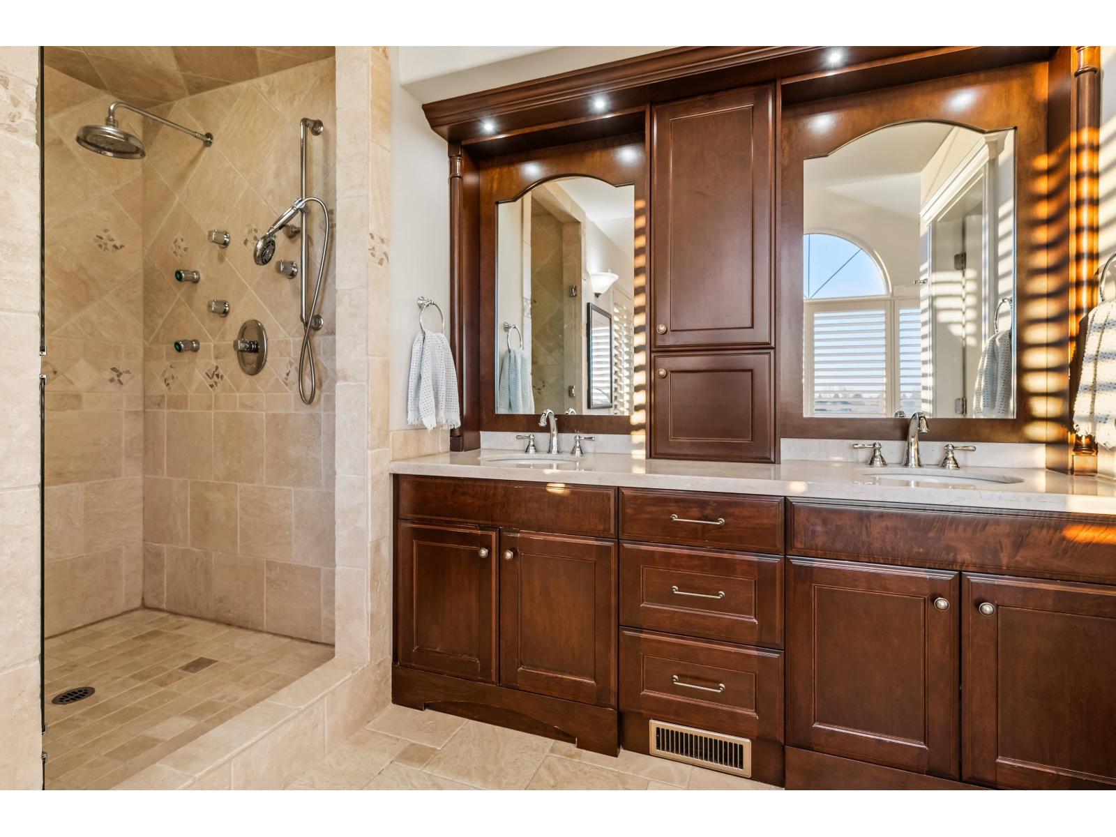 2405 Cranberry Court, Abbotsford, British Columbia  V3G 2W8 - Photo 20 - R3096010