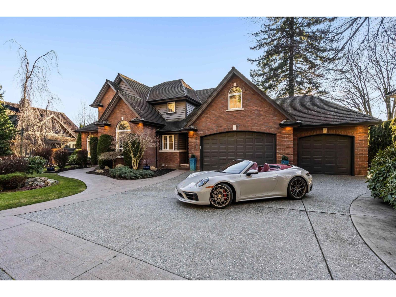 2405 Cranberry Court, Abbotsford, British Columbia  V3G 2W8 - Photo 2 - R3096010