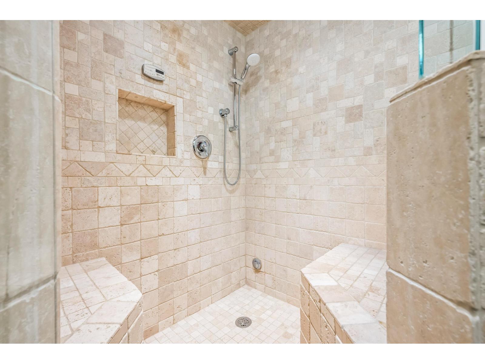 2405 Cranberry Court, Abbotsford, British Columbia  V3G 2W8 - Photo 31 - R3096010