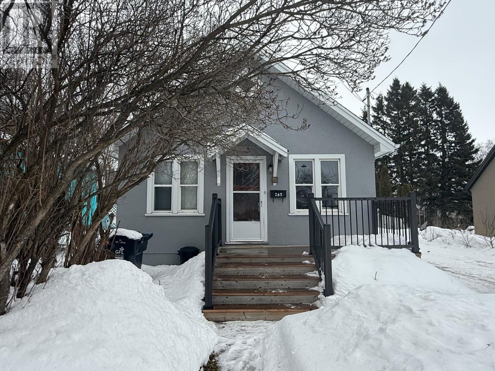 265 Ray BLVD, Thunder Bay, Ontario