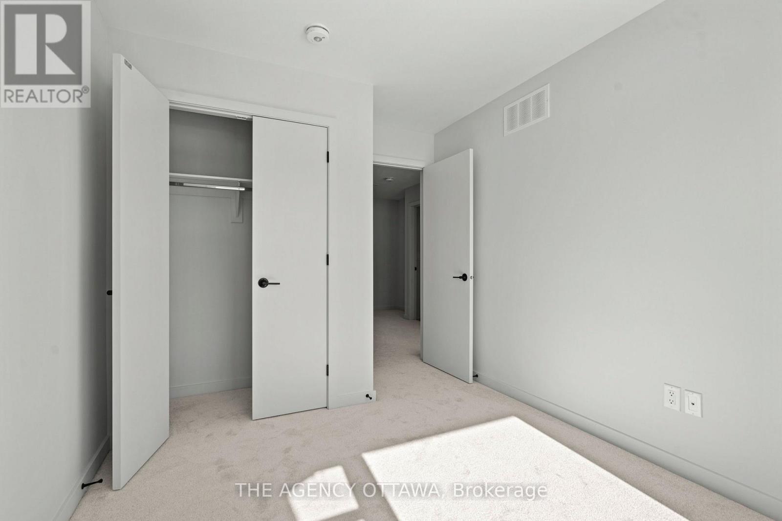 1003 Kitigan Grove, Ottawa, Ontario  K2K 0M9 - Photo 23 - X12845938