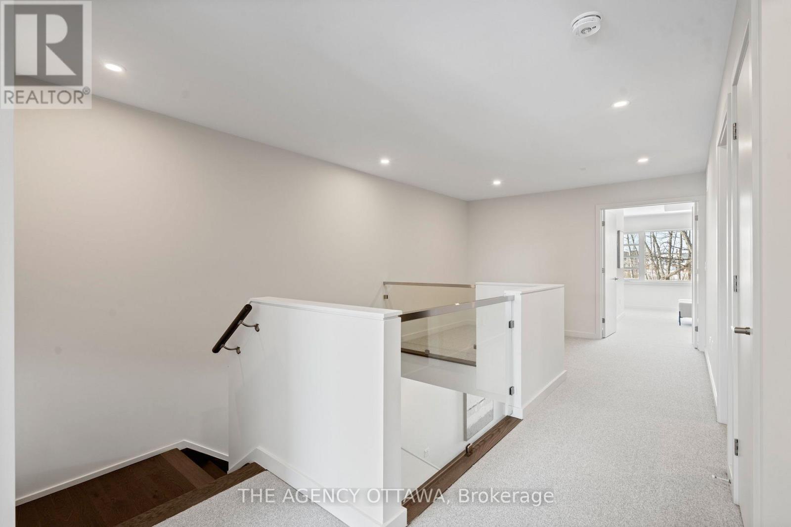 386 Walden Drive, Ottawa, Ontario  K2K 0M9 - Photo 19 - X12845994