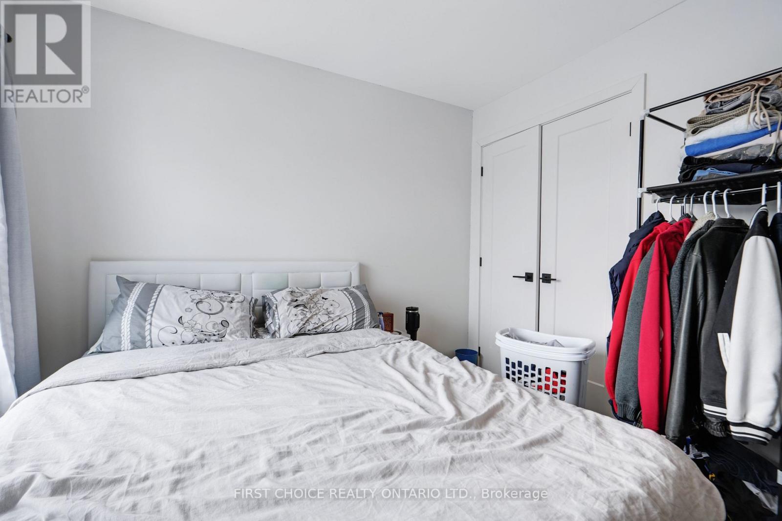 269 Queen Mary Street, Ottawa, Ontario  K1K 1X1 - Photo 19 - X12846032