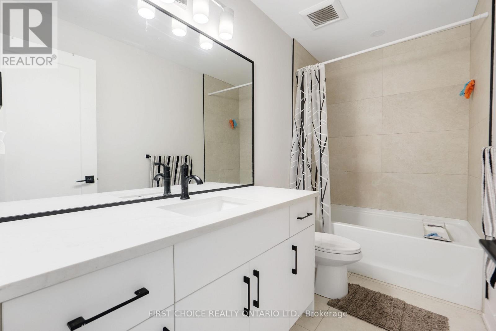 269 Queen Mary Street, Ottawa, Ontario  K1K 1X1 - Photo 22 - X12846032