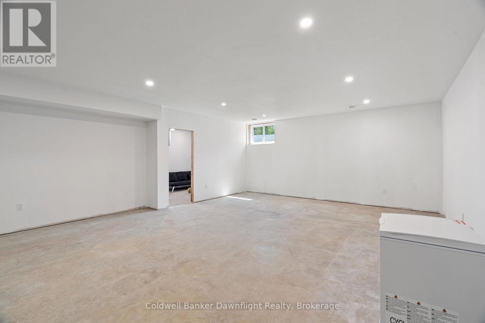 714 Gloria Street, North Huron, Ontario  N0M 1H0 - Photo 33 - X12845694