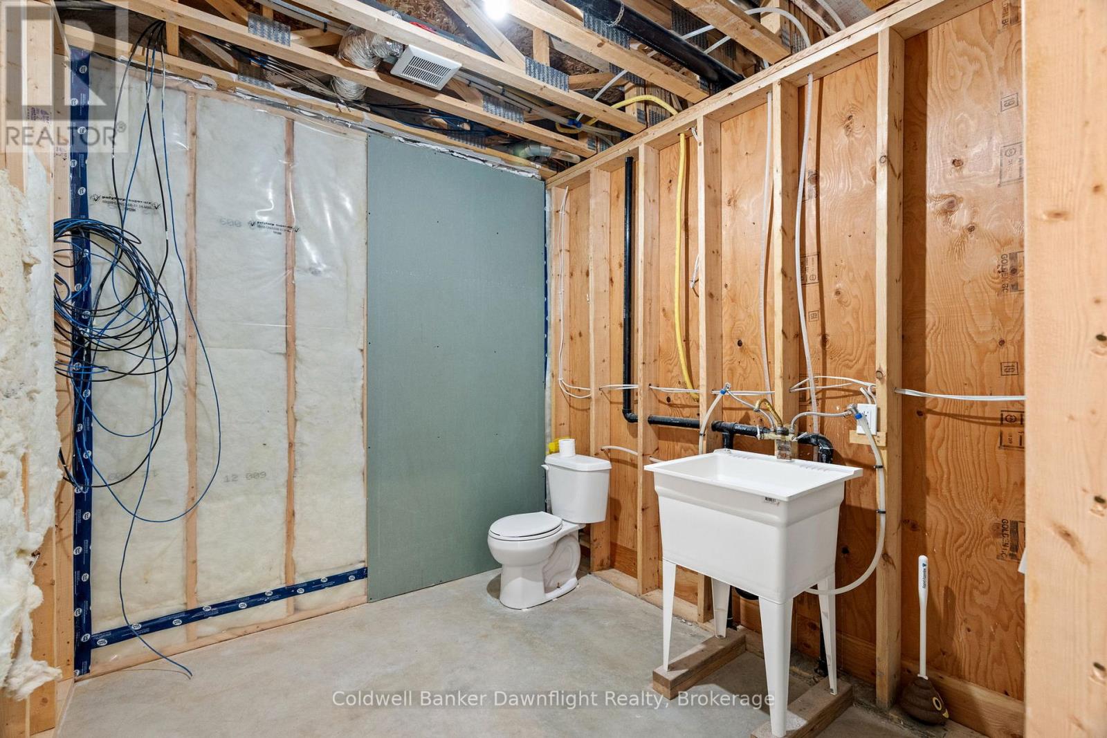 714 Gloria Street, North Huron, Ontario  N0M 1H0 - Photo 40 - X12845694