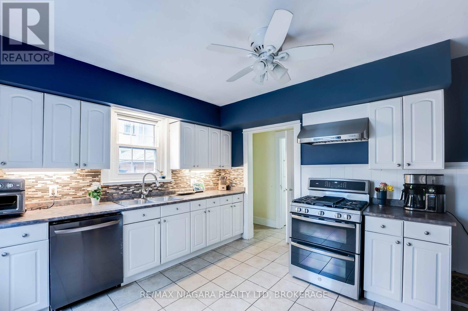 5078 Armoury Street, Niagara Falls, Ontario  L2E 1T4 - Photo 10 - X12845910