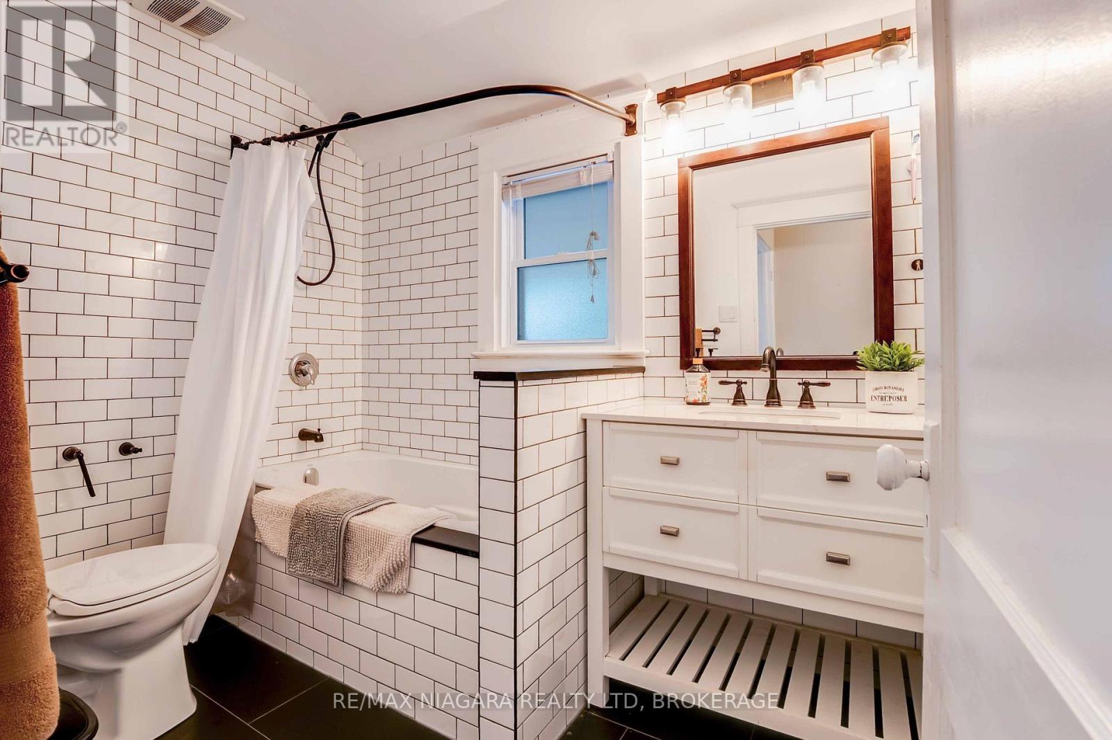 5078 Armoury Street, Niagara Falls, Ontario  L2E 1T4 - Photo 18 - X12845910