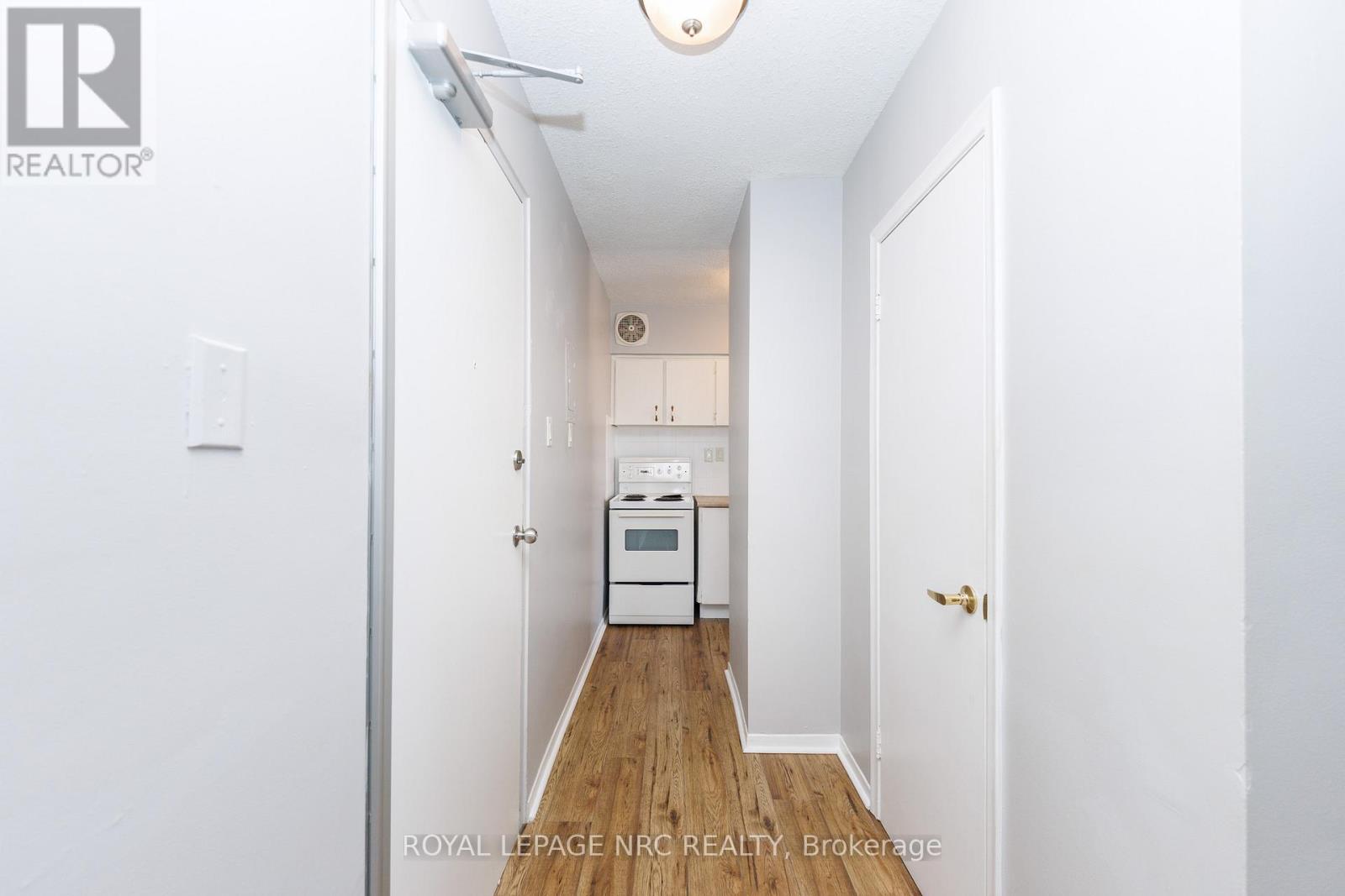 36 - 452 Carlton Street, St. Catharines, Ontario  L2M 4X1 - Photo 6 - X12846036