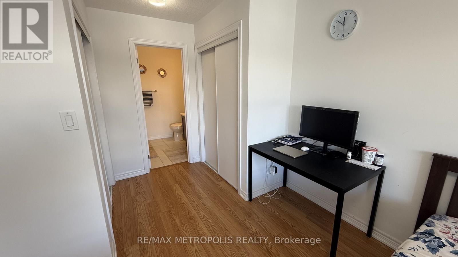 1097 Lockie Drive, Oshawa, Ontario  L1L 0R9 - Photo 13 - E12845054