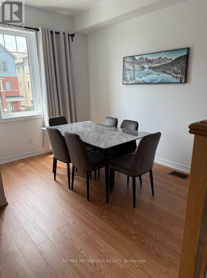 1097 Lockie Drive, Oshawa, Ontario  L1L 0R9 - Photo 3 - E12845054