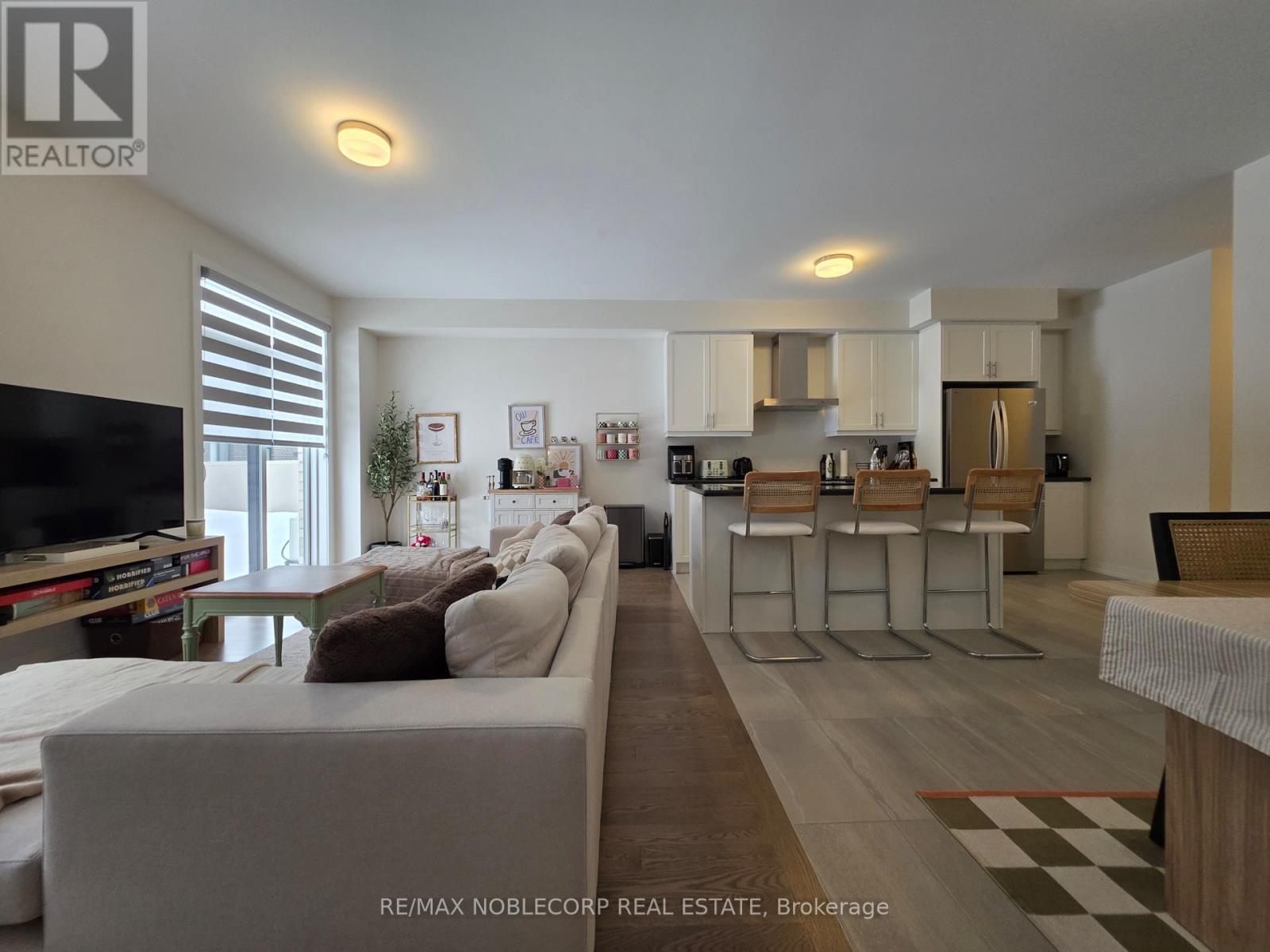 34 Singhampton Road, Vaughan, Ontario  L4H 5J6 - Photo 12 - N12825232