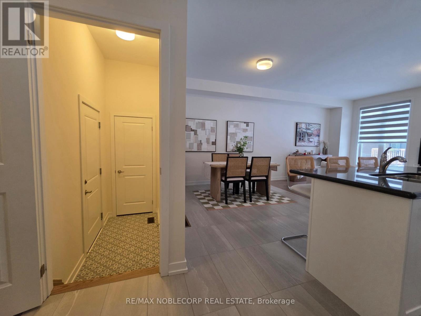 34 Singhampton Road, Vaughan, Ontario  L4H 5J6 - Photo 9 - N12825232