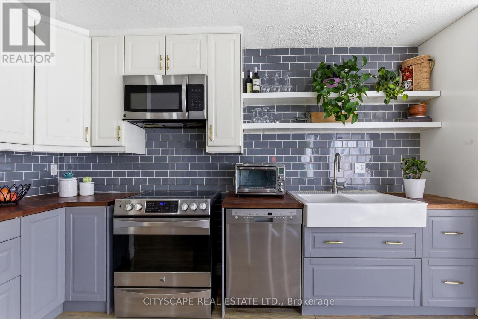 27 Whittaker Crescent, Cambridge, Ontario  N1T 1Z4 - Photo 6 - X12844680