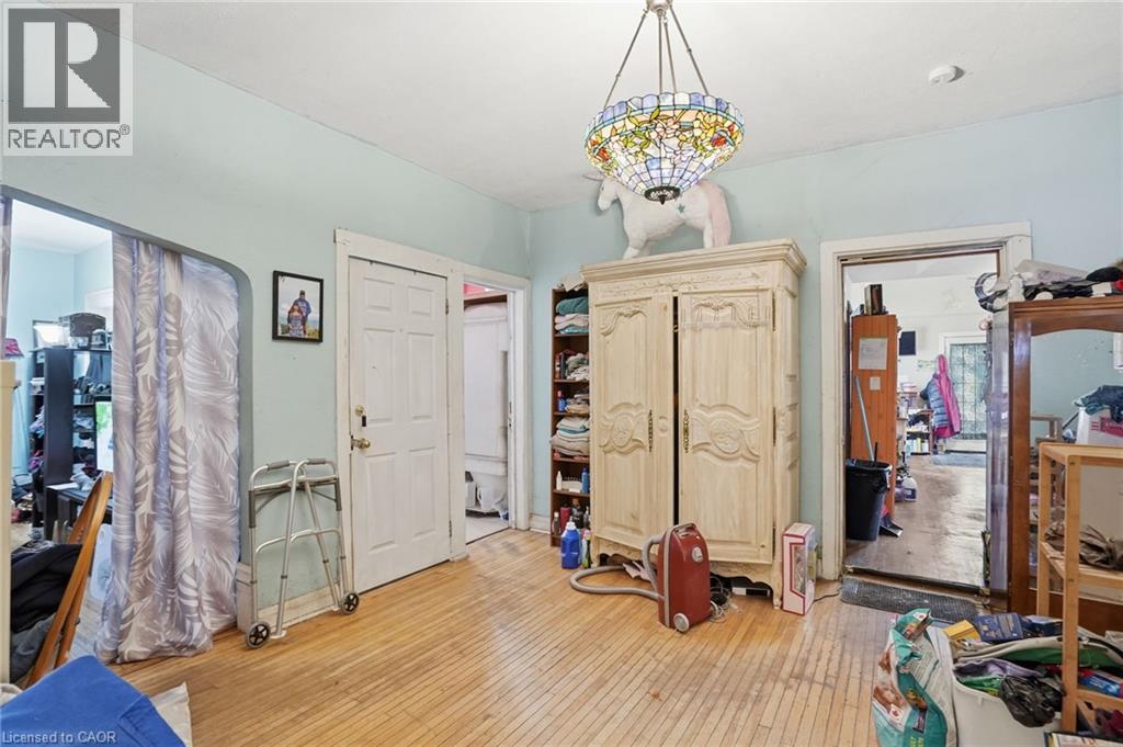 51 Mountain Avenue N, Hamilton, Ontario  L8G 3N6 - Photo 10 - 40809732