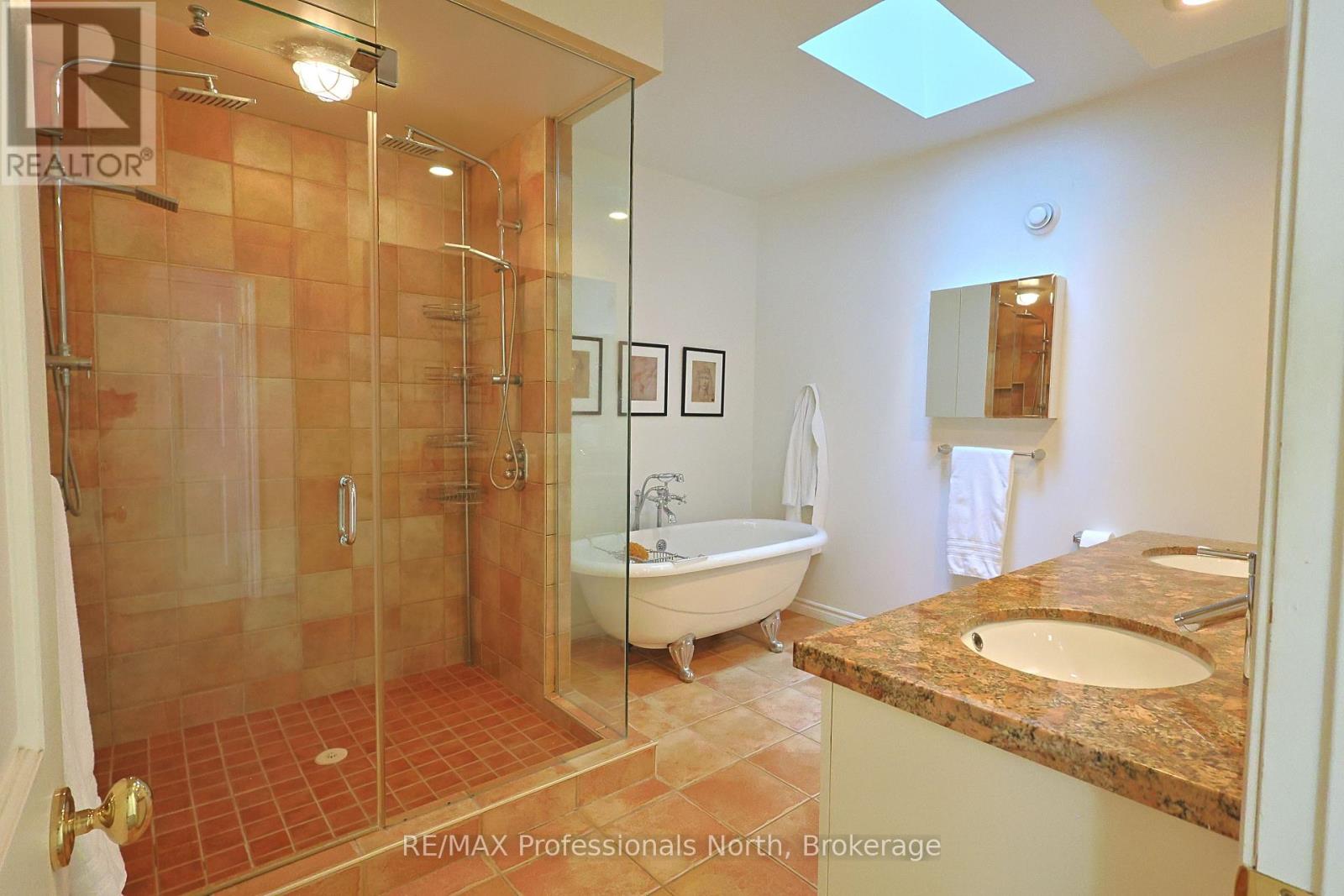 31 Deerfoot Trail, Huntsville, Ontario P1H 0A6 - Photo 19 - X12845990