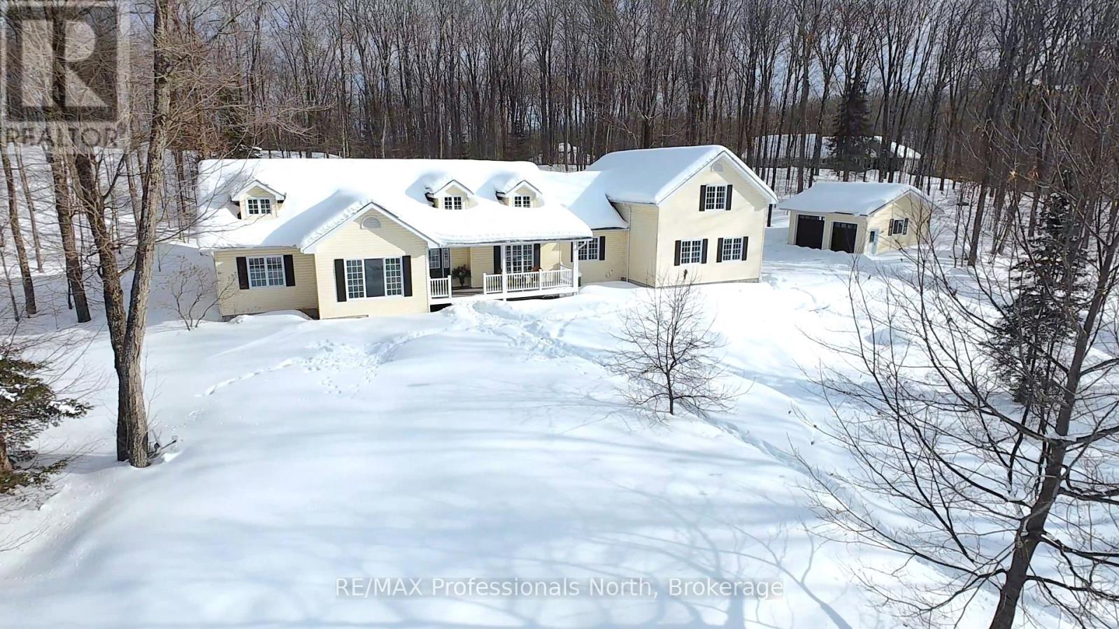 31 Deerfoot Trail, Huntsville, Ontario P1H 0A6 - Photo 2 - X12845990