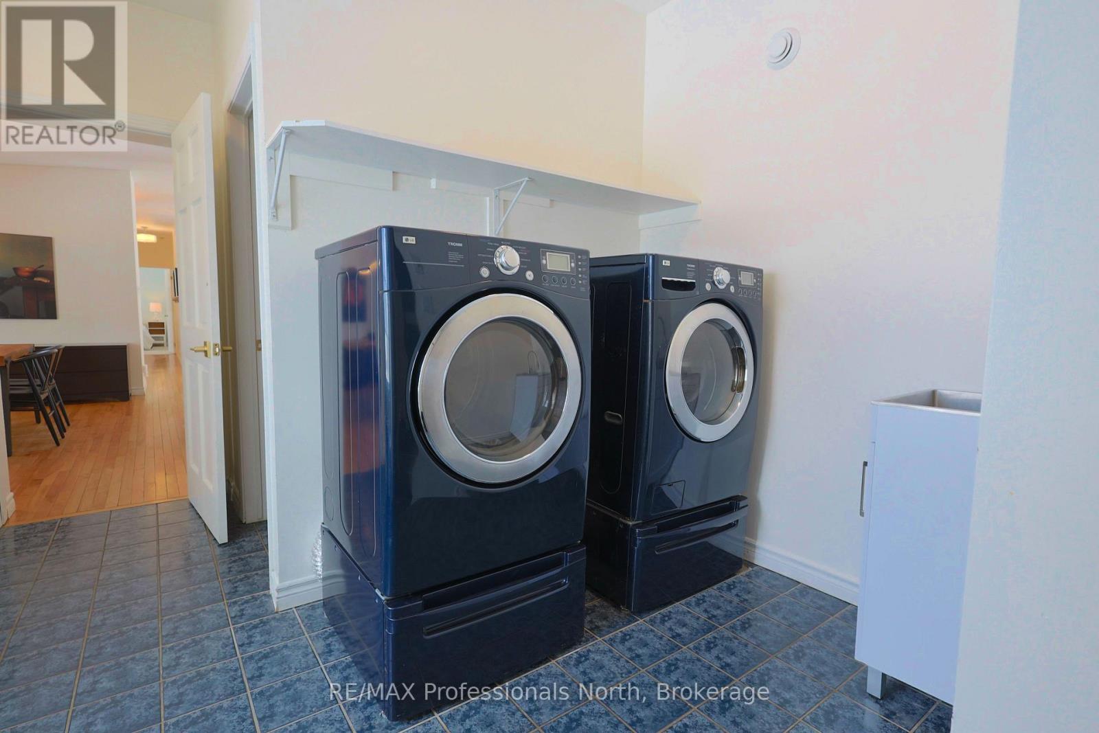 31 Deerfoot Trail, Huntsville, Ontario P1H 0A6 - Photo 31 - X12845990