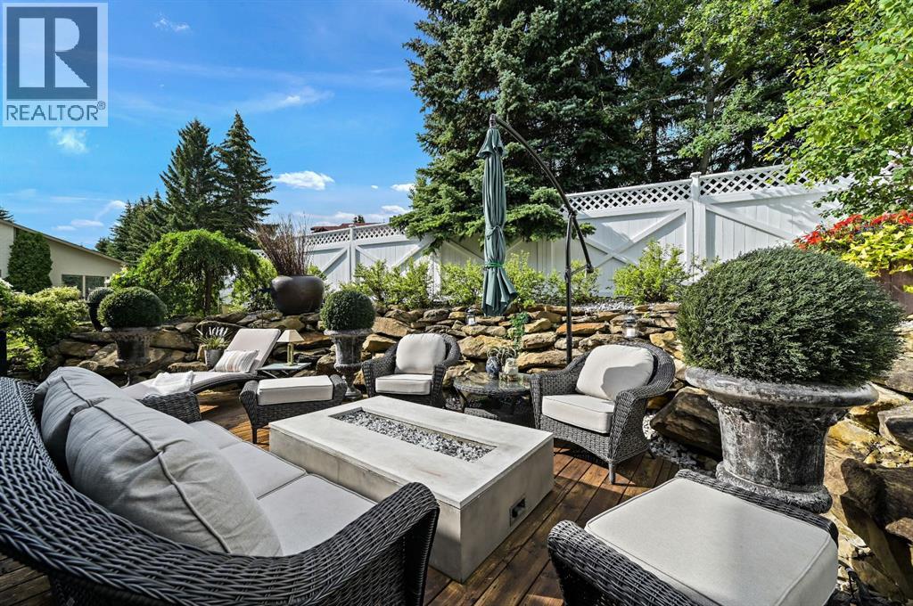 103 Stratton Park Sw, Calgary, Alberta  T3H 2V3 - Photo 5 - A2282728