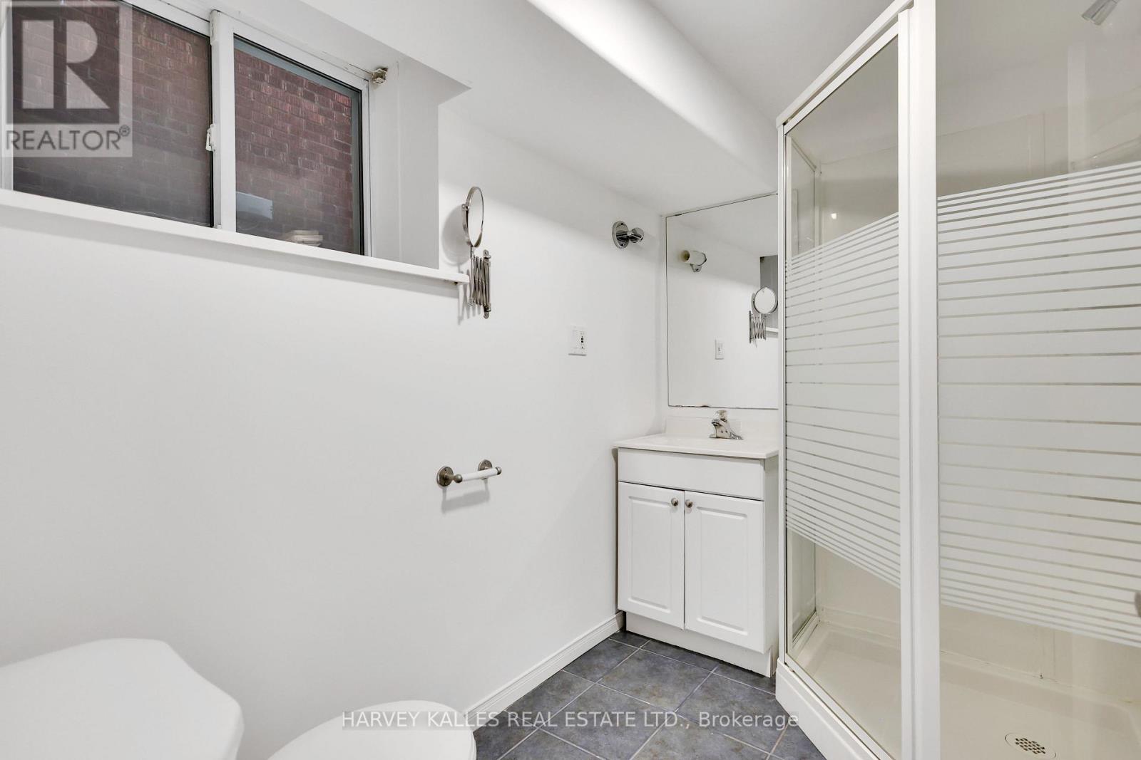 318 Forman Avenue, Toronto, Ontario  M4S 2S7 - Photo 44 - C12845936