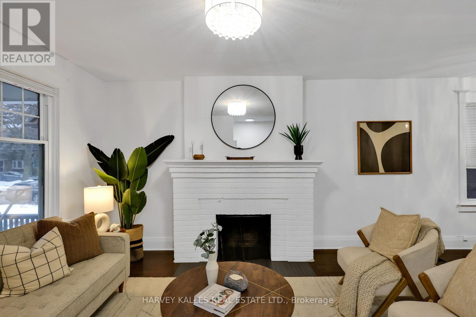 318 Forman Avenue, Toronto, Ontario  M4S 2S7 - Photo 6 - C12845936