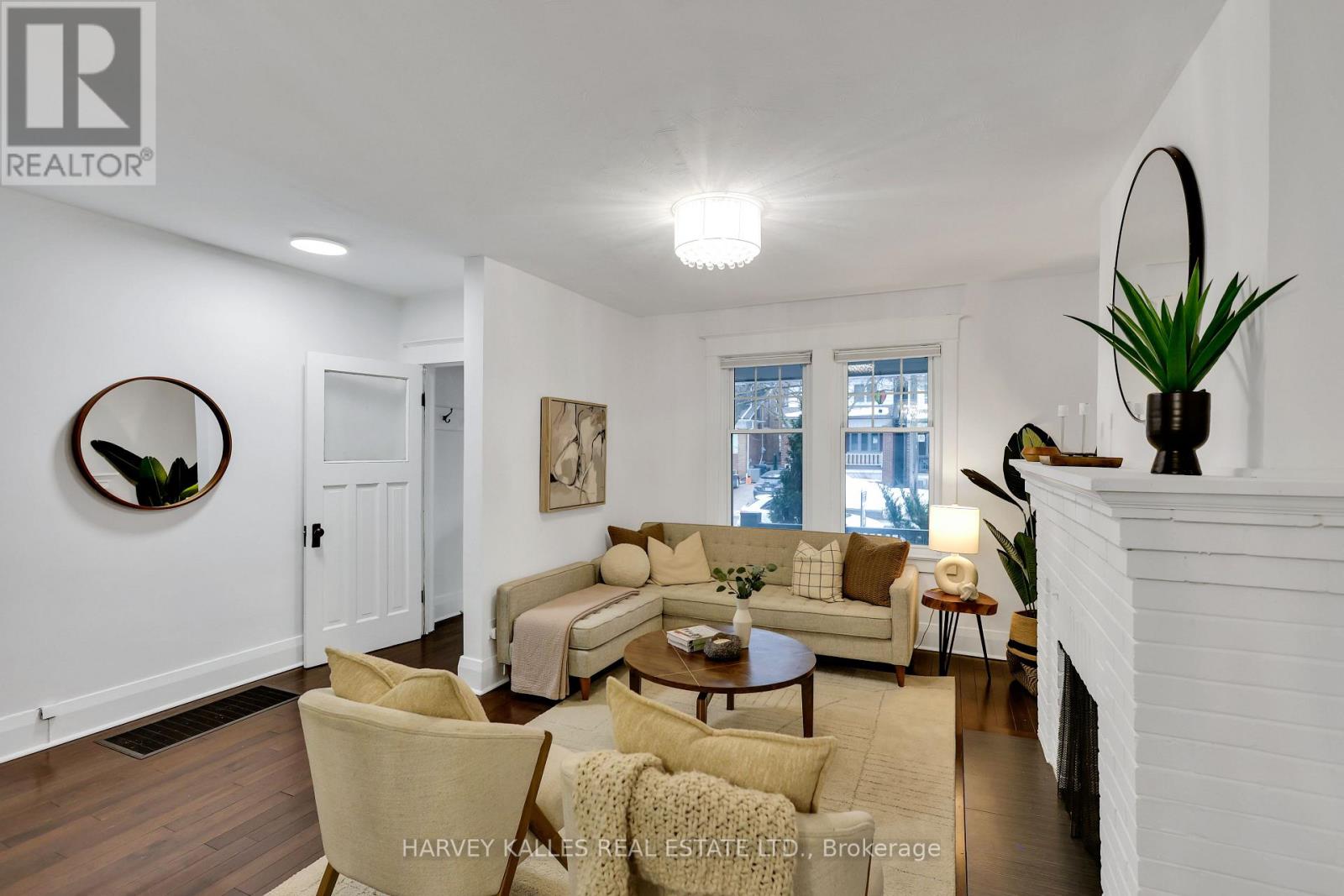 318 Forman Avenue, Toronto, Ontario  M4S 2S7 - Photo 8 - C12845936