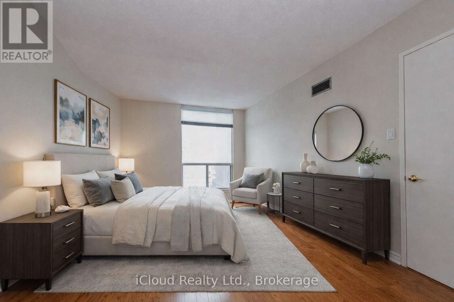 901 - 30 Holly Street, Toronto, Ontario  M4S 3C2 - Photo 9 - C12845956