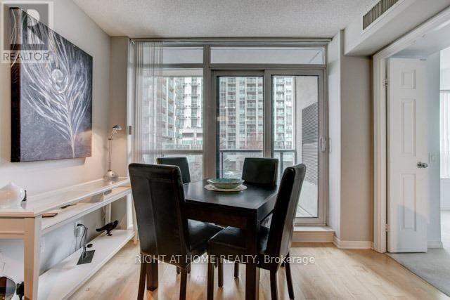 310 - 28 Harrison Garden Boulevard, Toronto, Ontario  M2N 7B5 - Photo 10 - C12845996