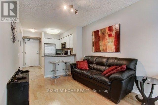 310 - 28 Harrison Garden Boulevard, Toronto, Ontario  M2N 7B5 - Photo 6 - C12845996