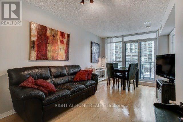 310 - 28 Harrison Garden Boulevard, Toronto, Ontario  M2N 7B5 - Photo 9 - C12845996