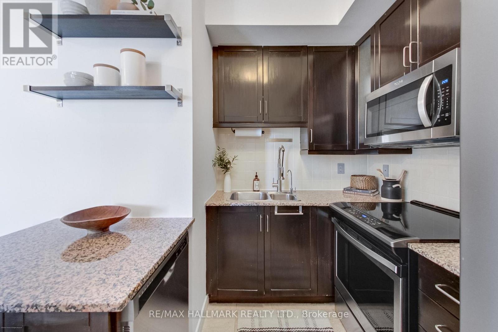 2001 - 60 Byng Avenue, Toronto, Ontario  M2N 7K3 - Photo 8 - C12846064