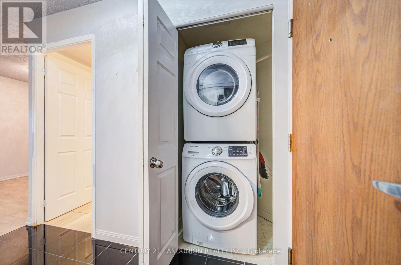 916 - 23 Lorraine Drive, Toronto, Ontario  M2N 6Z6 - Photo 13 - C12846076