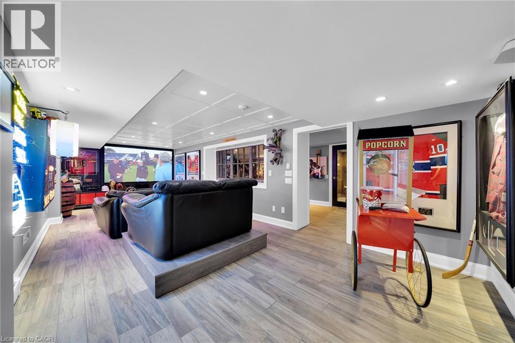 404 Mountain Brow Boulevard E, Hamilton, Ontario  L8T 1A7 - Photo 36 - 40795619