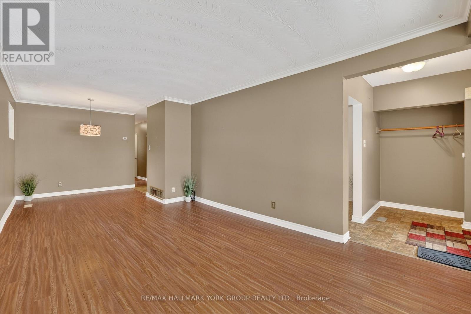 510 Brimorton Drive, Toronto, Ontario  M1H 2G1 - Photo 10 - E12845948