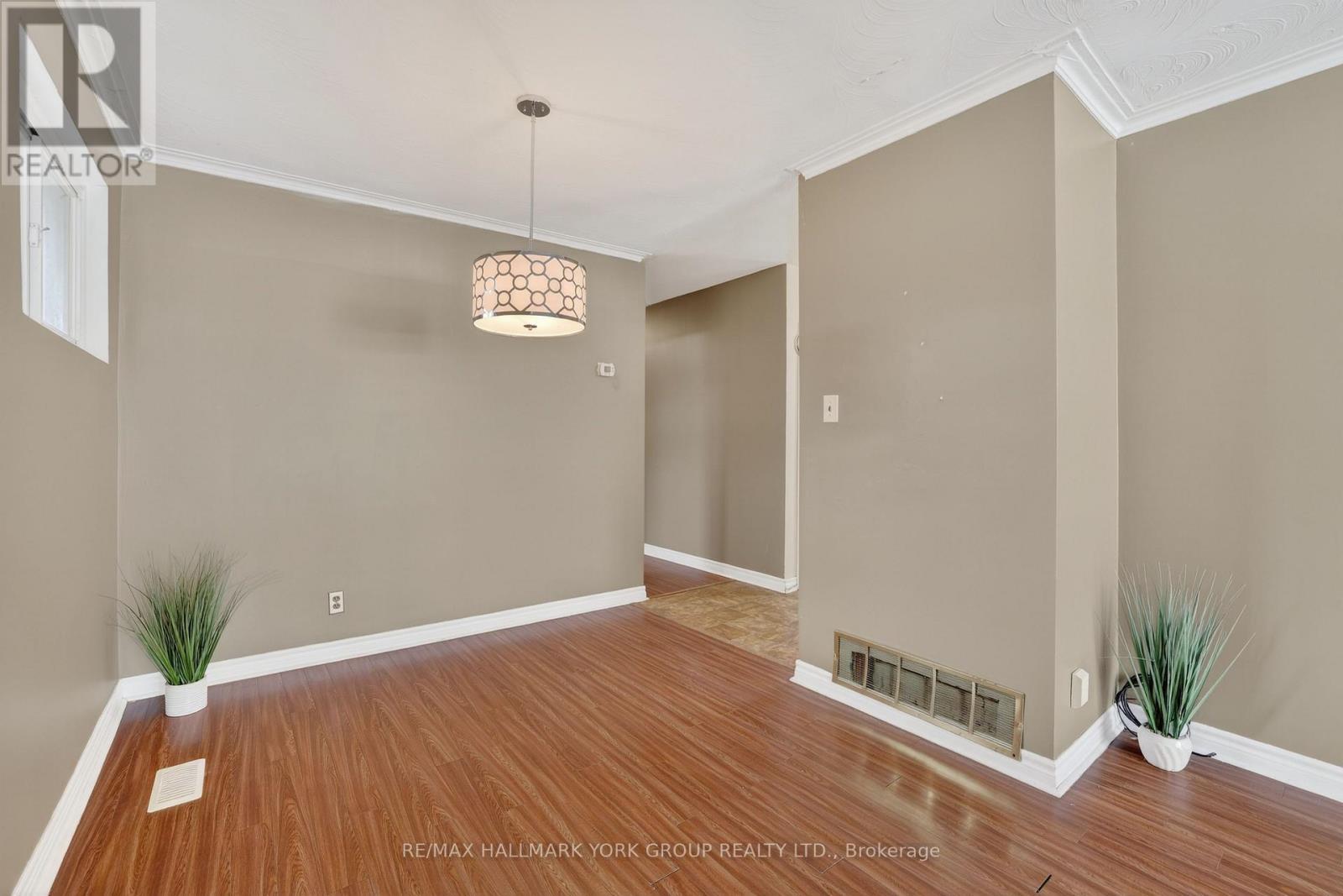 510 Brimorton Drive, Toronto, Ontario  M1H 2G1 - Photo 12 - E12845948