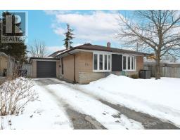 27 SLAN AVENUE, Toronto, Ontario