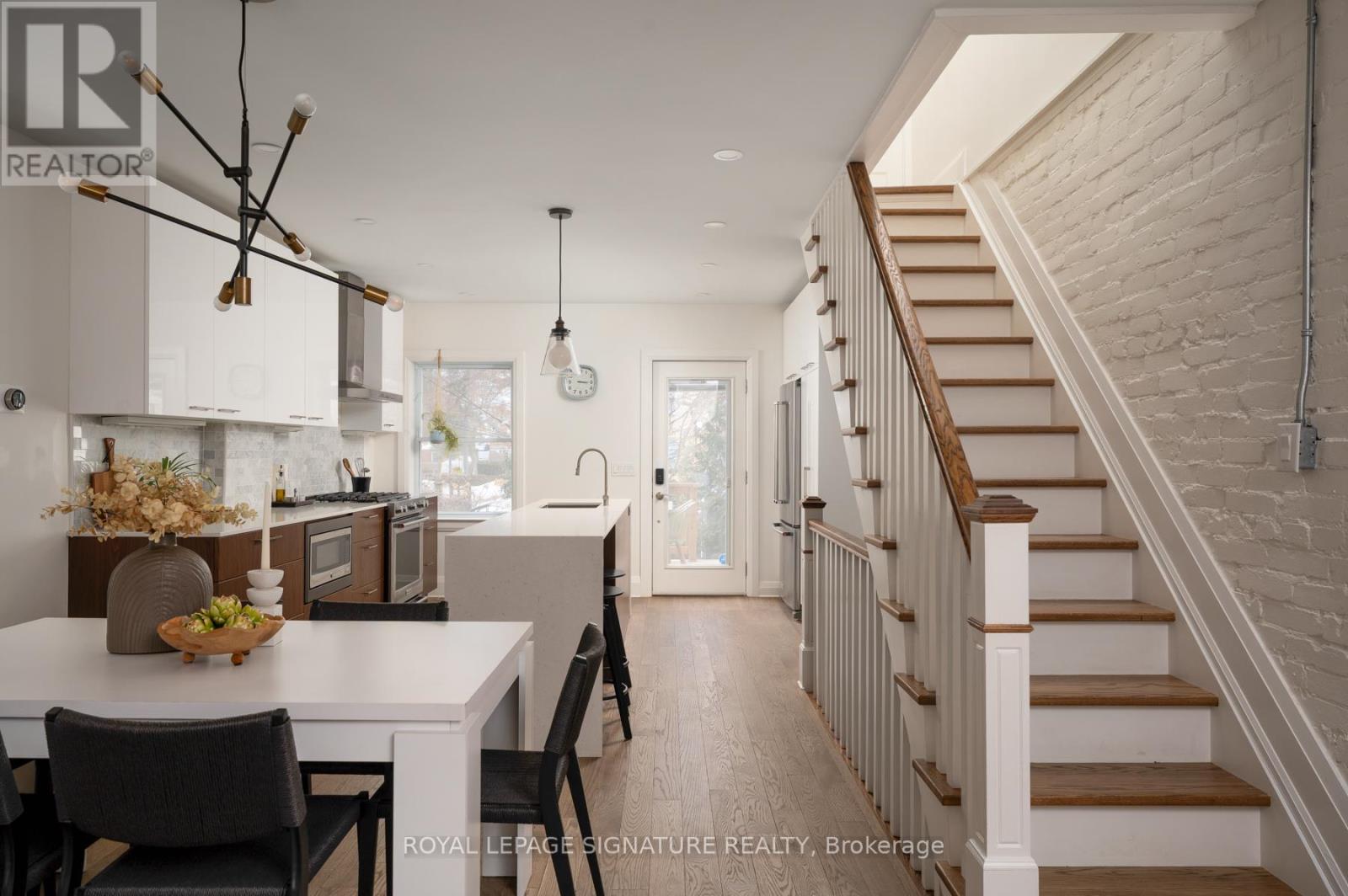 119 Alton Avenue, Toronto, Ontario  M4L 2M3 - Photo 15 - E12846024