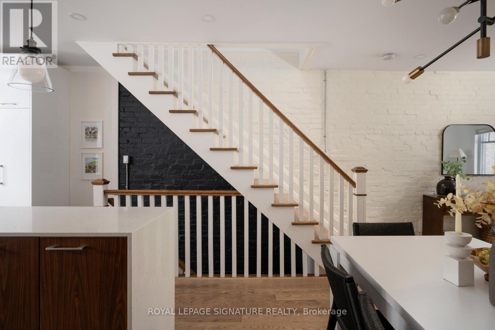 119 Alton Avenue, Toronto, Ontario  M4L 2M3 - Photo 19 - E12846024