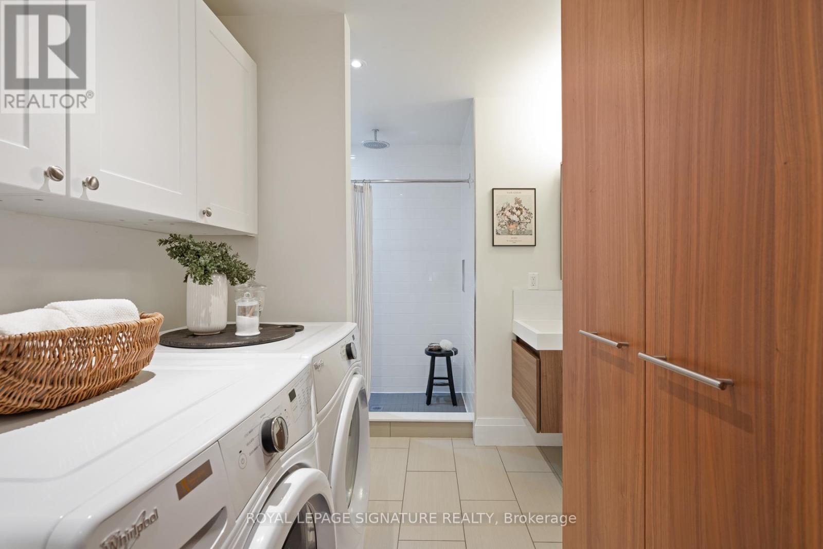 119 Alton Avenue, Toronto, Ontario  M4L 2M3 - Photo 39 - E12846024