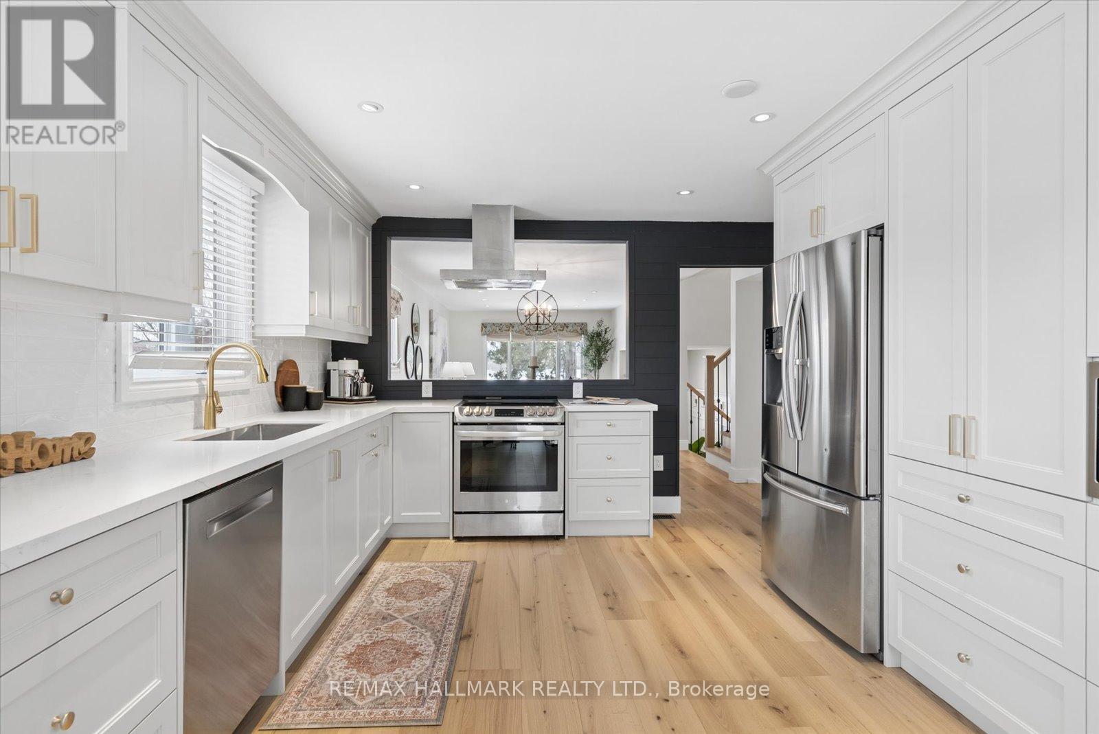 233 Fincham Avenue, Markham, Ontario  L3P 4E4 - Photo 13 - N12845982