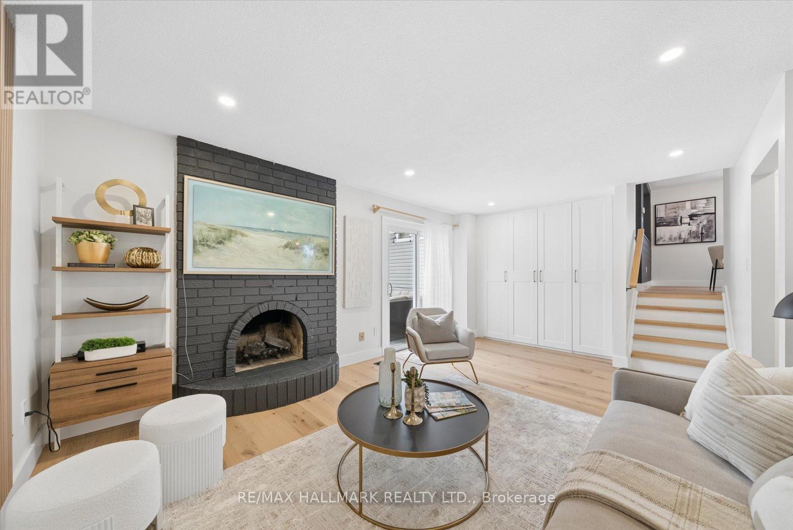 233 Fincham Avenue, Markham, Ontario  L3P 4E4 - Photo 18 - N12845982