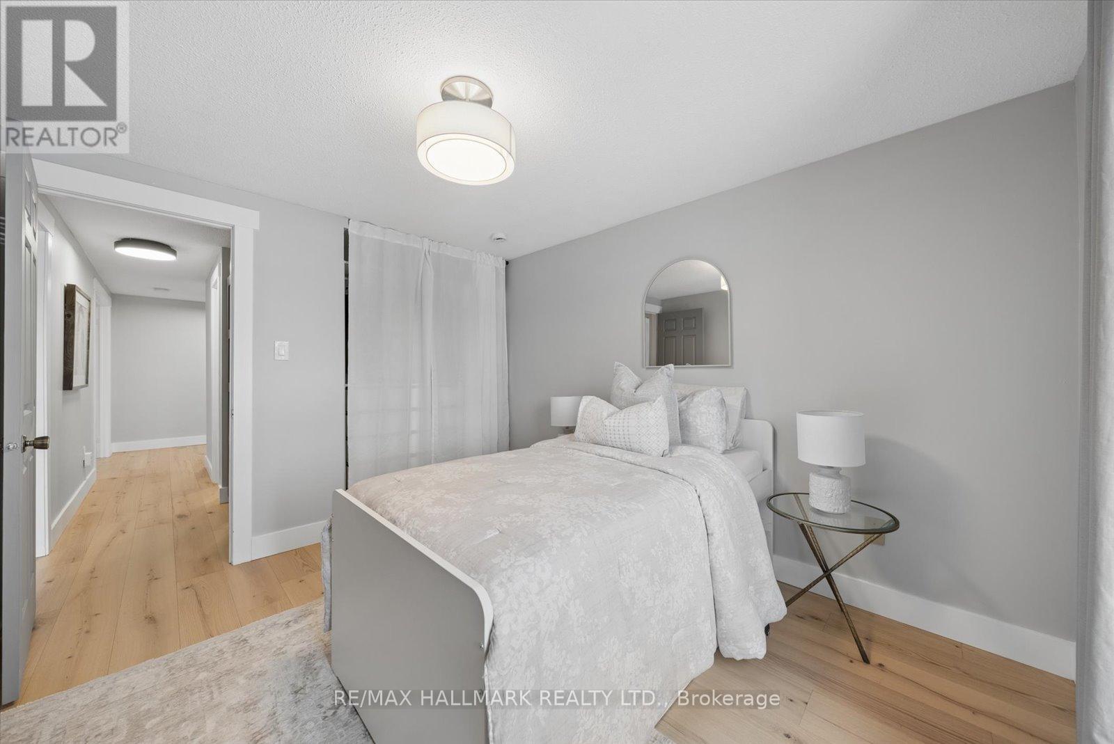 233 Fincham Avenue, Markham, Ontario  L3P 4E4 - Photo 27 - N12845982