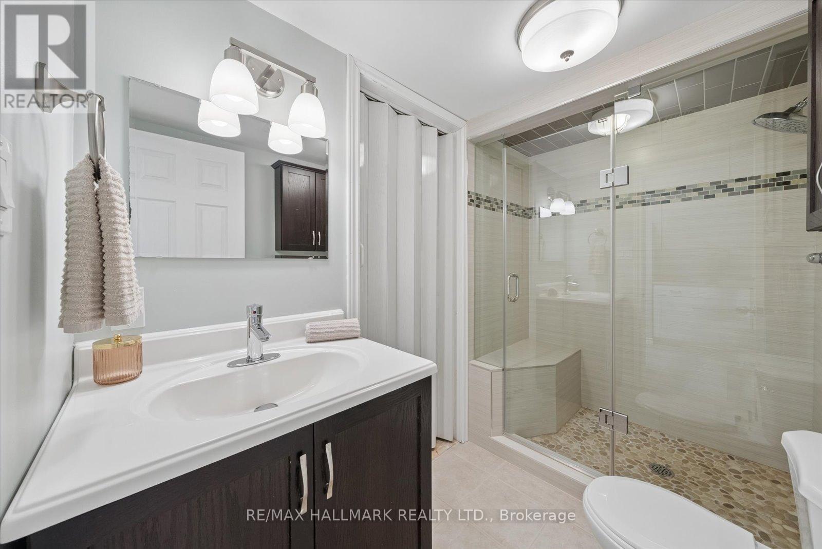 233 Fincham Avenue, Markham, Ontario  L3P 4E4 - Photo 39 - N12845982