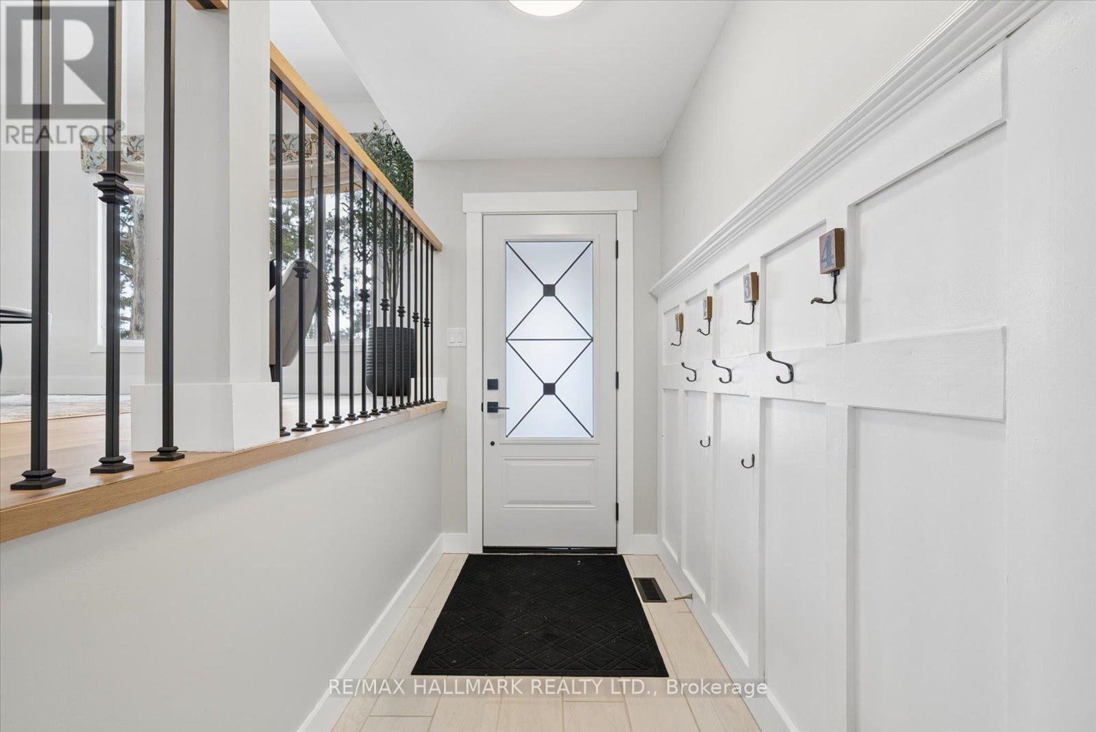 233 Fincham Avenue, Markham, Ontario  L3P 4E4 - Photo 4 - N12845982