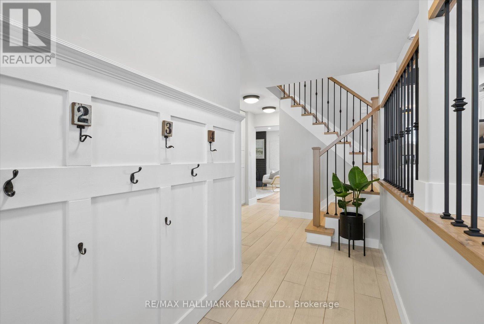 233 Fincham Avenue, Markham, Ontario  L3P 4E4 - Photo 5 - N12845982