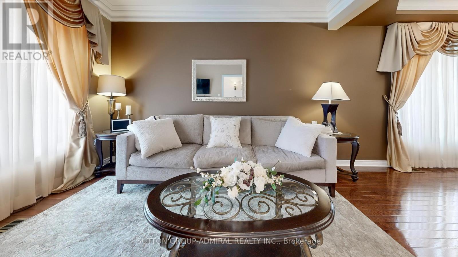 492 Kwapis Boulevard, Newmarket, Ontario  L3X 3K6 - Photo 5 - N12846002