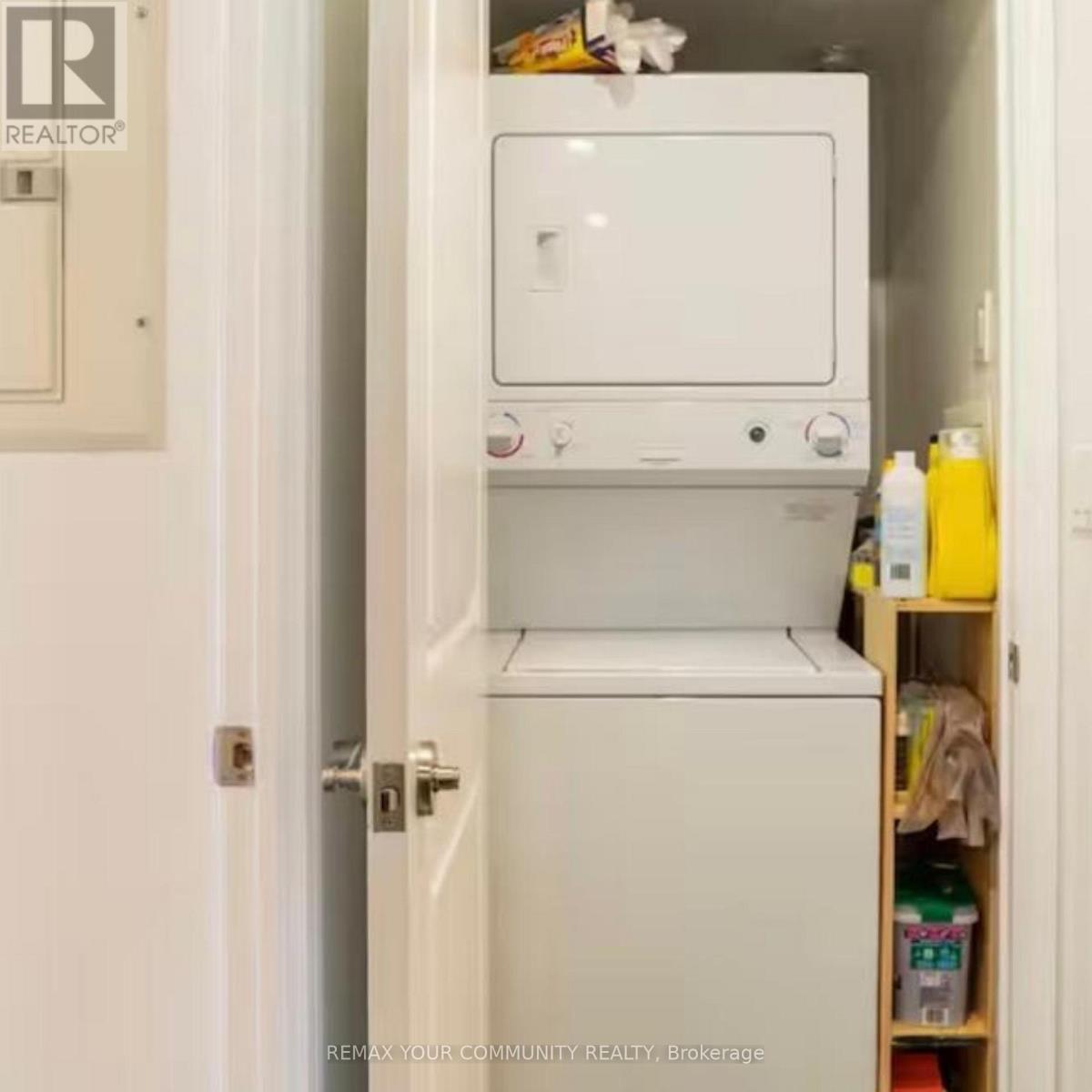 233 - 18 Harding Boulevard, Richmond Hill, Ontario  L4C 0T3 - Photo 12 - N12846018