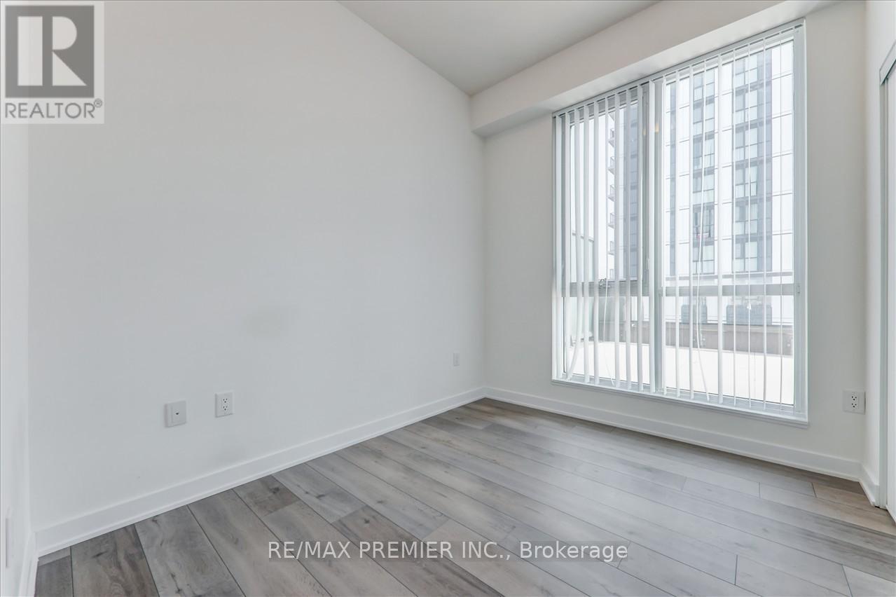 1202 - 10 Honeycrisp Street, Vaughan (Vaughan Corporate Centre), Ontario  L4K 5Z8 - Photo 10 - N12846074