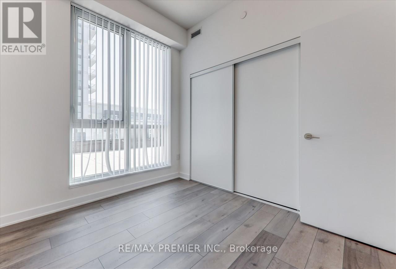 1202 - 10 Honeycrisp Street, Vaughan (Vaughan Corporate Centre), Ontario  L4K 5Z8 - Photo 11 - N12846074